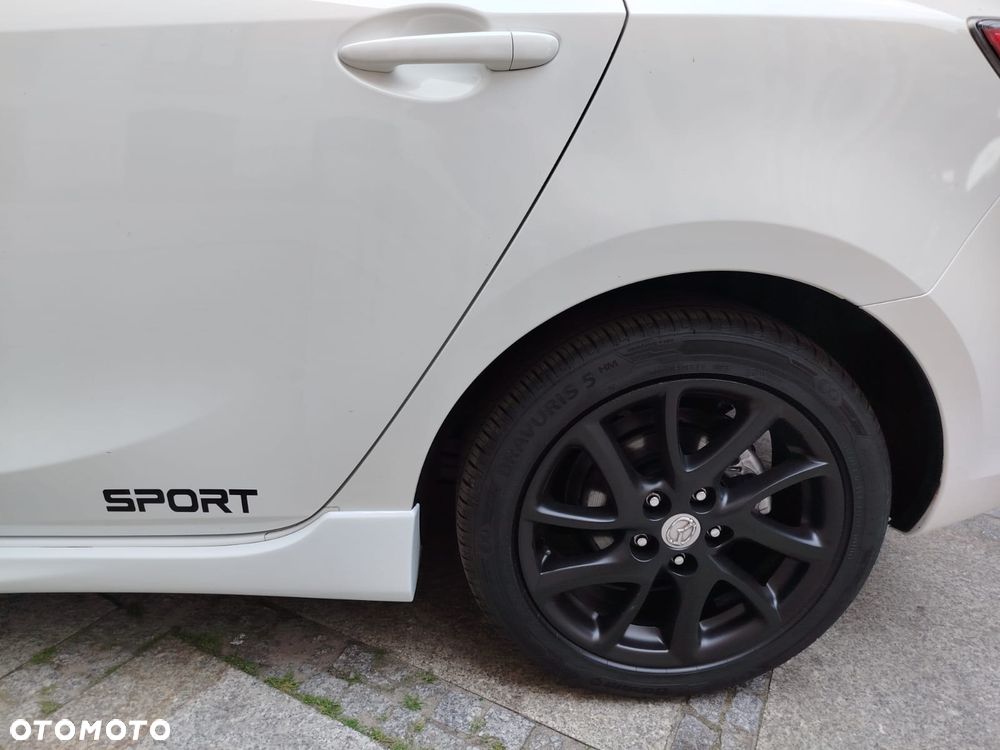 Mazda 3 1.6 Exclusive EU5 - 16