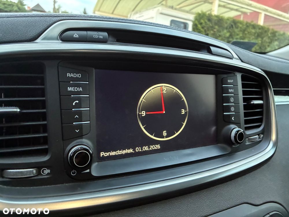 Kia Sorento - 9