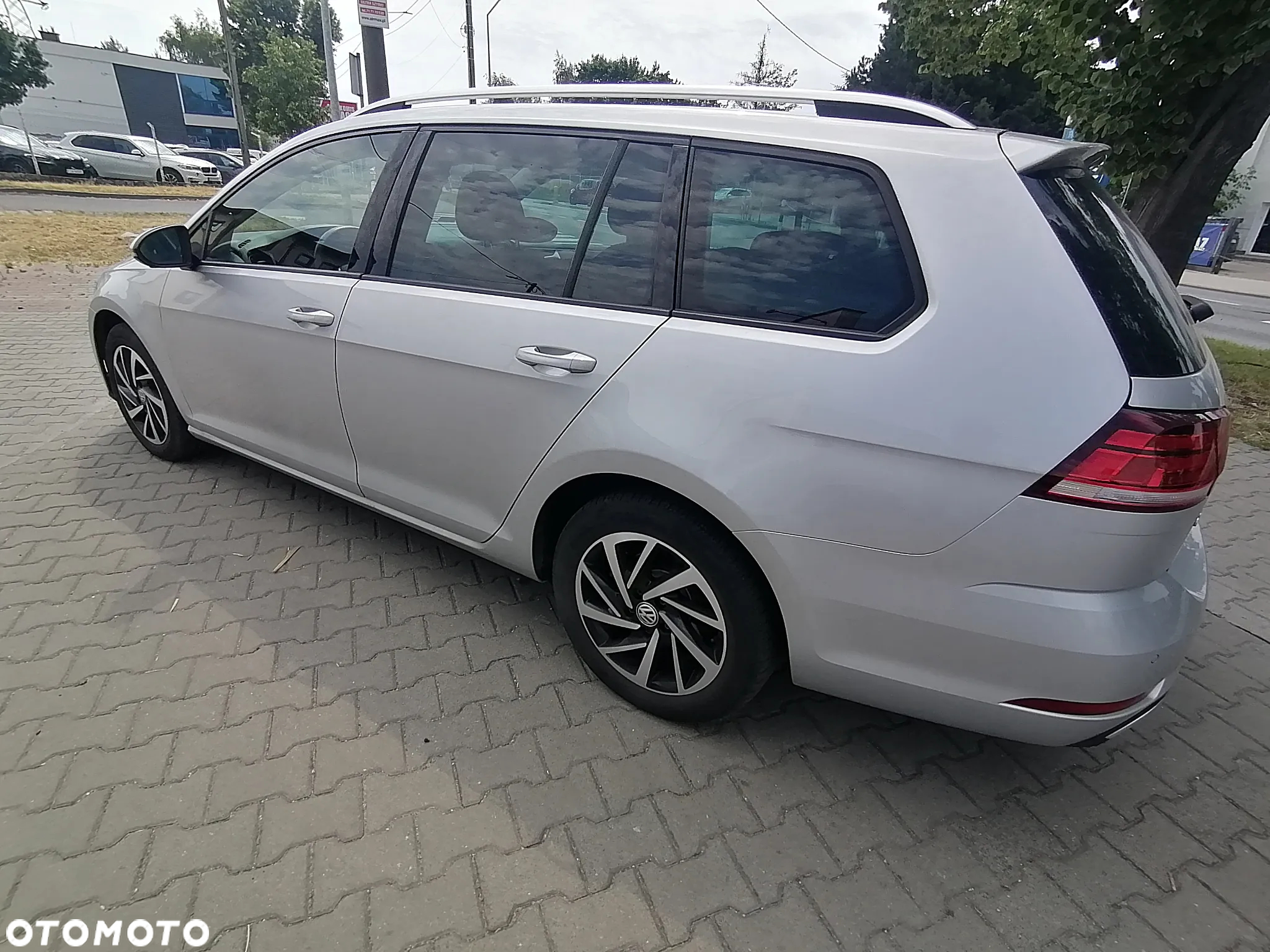 Volkswagen Golf Variant 2.0 TDI SCR DSG Join - 12