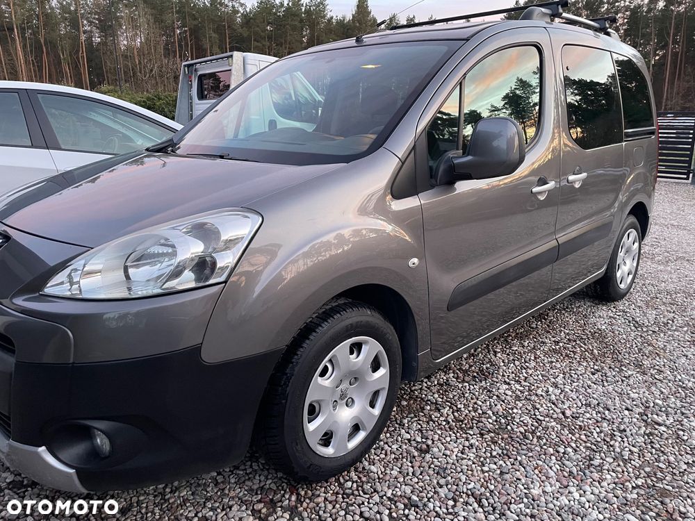 Peugeot Partner HDi FAP 110 Family - 10