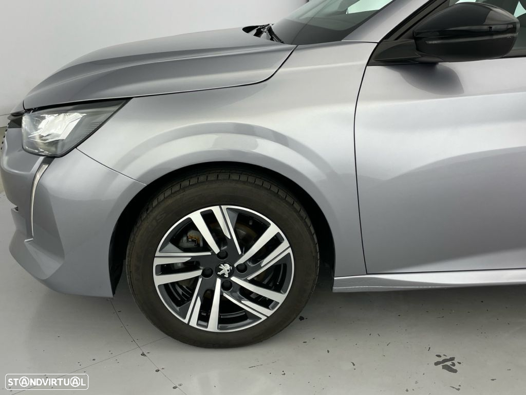 Peugeot 208 1.2 PureTech Allure EAT8 - 20