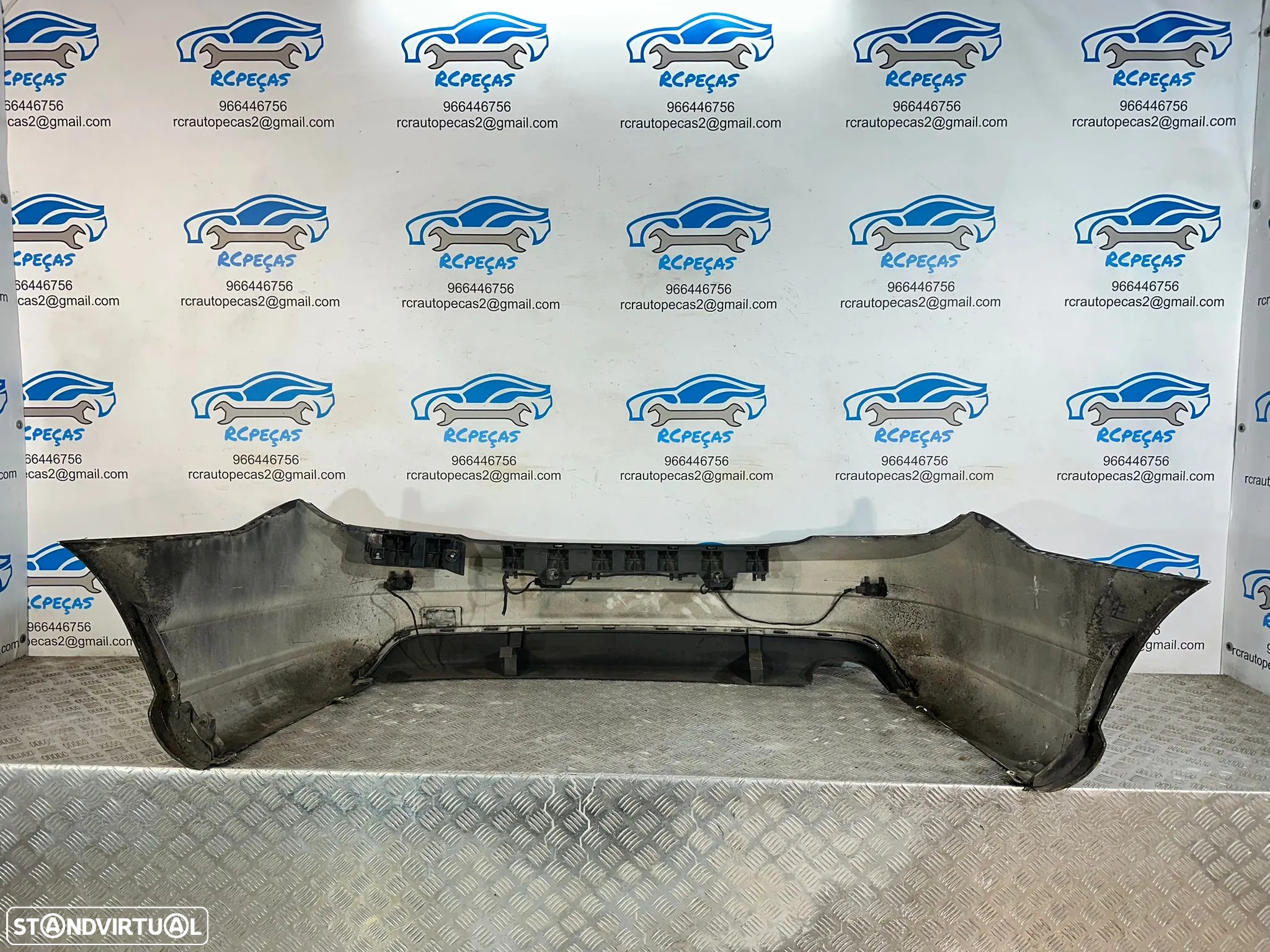 .Parachoques Tras Traseiro Original AMG Mercedes Benz Classe C W204 2008 - 2011 - 5