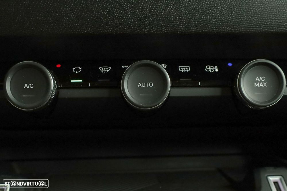 Citroën C4 1.2 PureTech Plus EAT8 - 14
