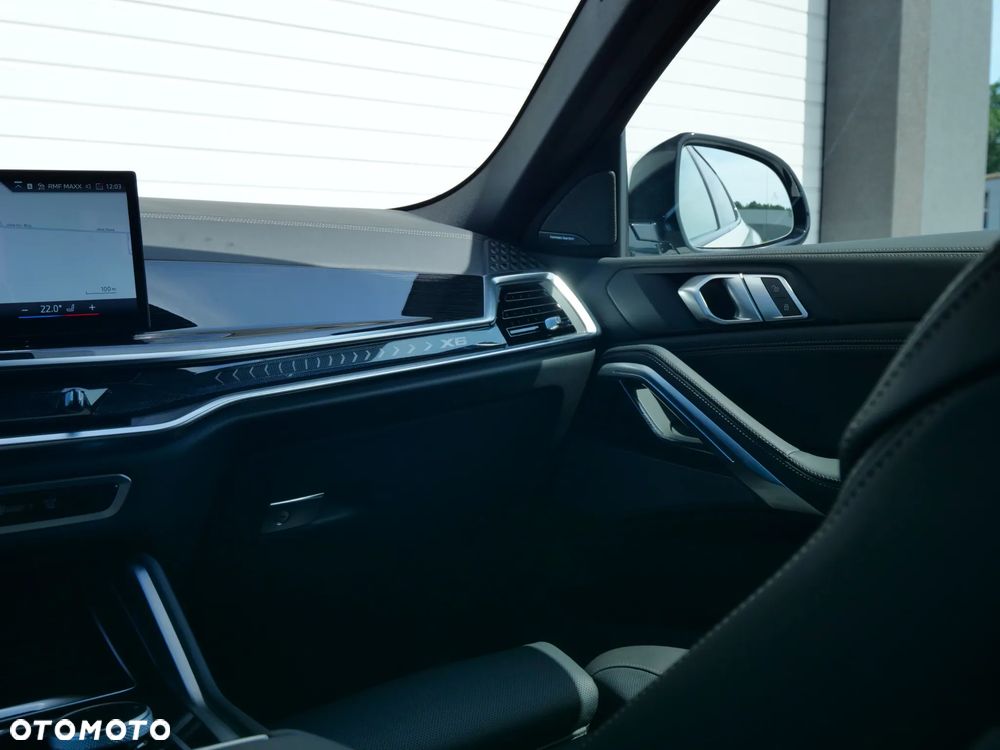 BMW X6 xDrive40d mHEV sport - 17