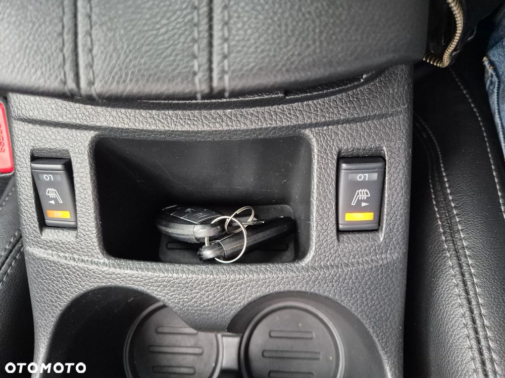 Nissan Qashqai 1.6 DIG-T Tekna - 15