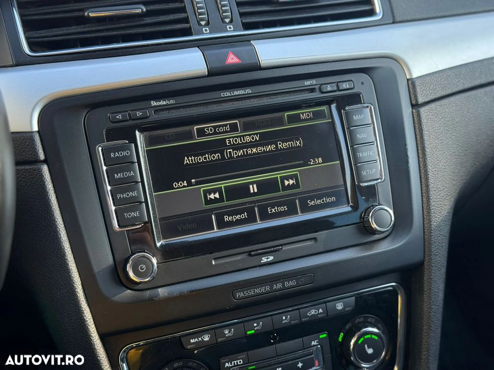 Skoda Superb 2.0 TDI Ambition DSG - 36