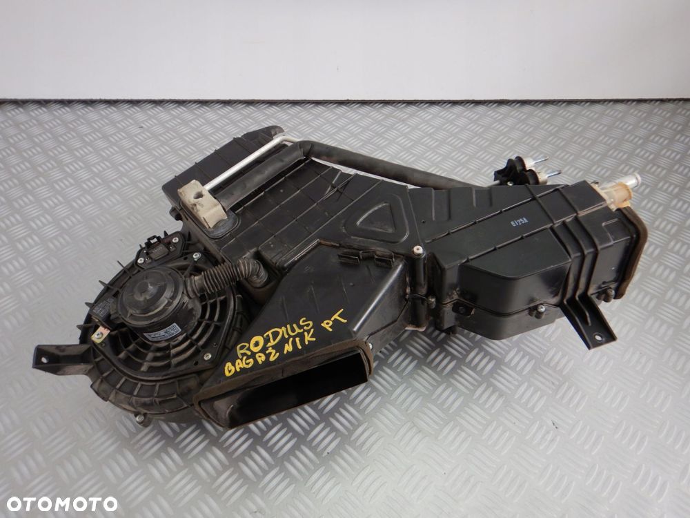 Nagrzewnica kompletna Ssang Yong Rodius 2004-2013 4051-0400 ORYGINAŁ - 1
