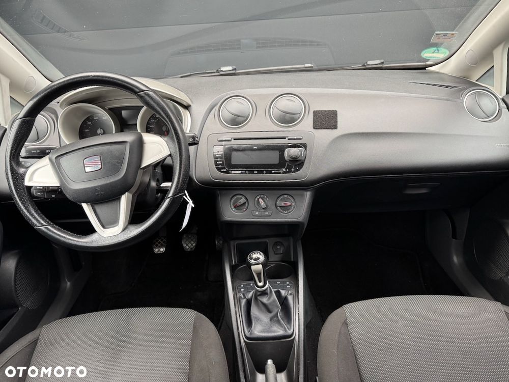Seat Ibiza 1.4 16V Reference - 5