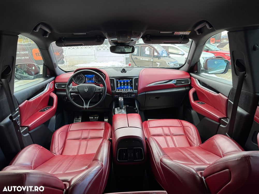 Maserati Levante - 24