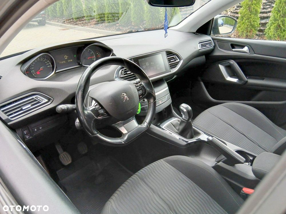 Peugeot 308 1.2 PureTech Active S&S - 9
