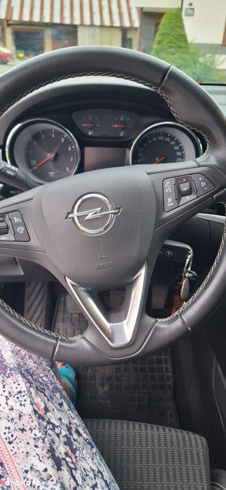 Opel Astra - 16