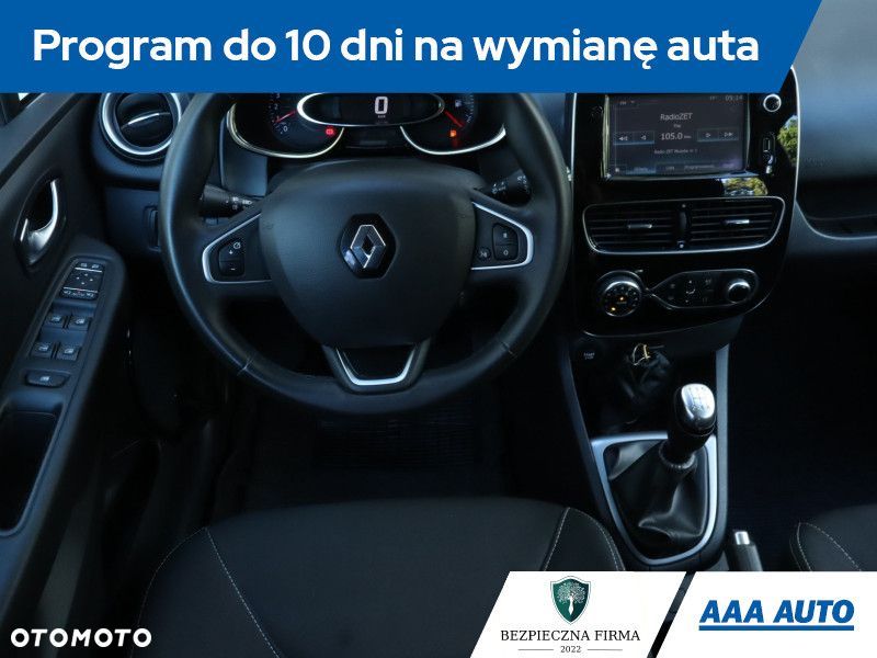 Renault Clio - 9