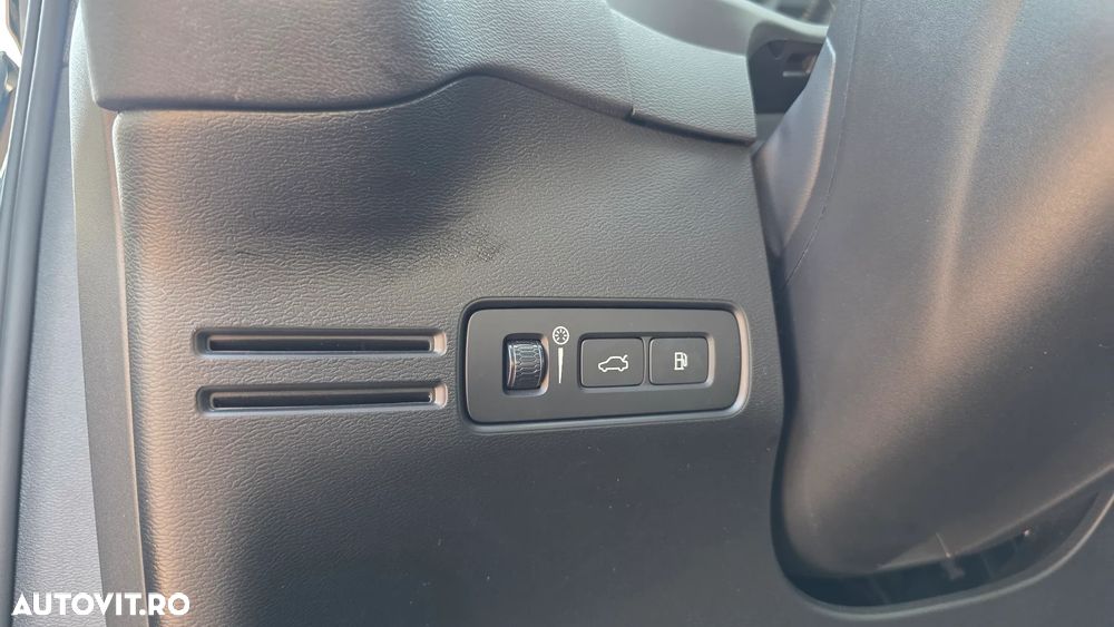 Volvo XC 40 T5 Recharge DKG RDesign - 15