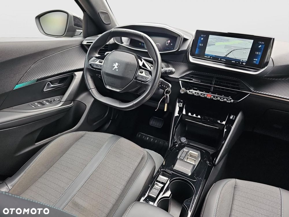 Peugeot 2008 - 12
