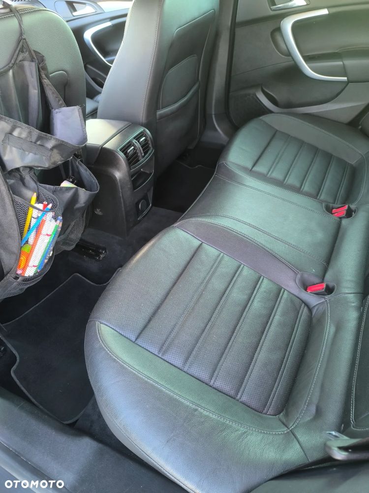 Opel Insignia 2.0 CDTI - 8