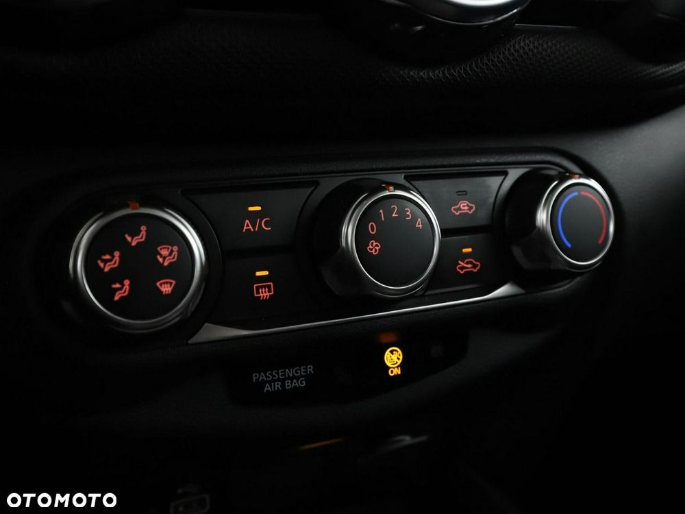 Nissan Juke 1.0 DIG-T Acenta - 26