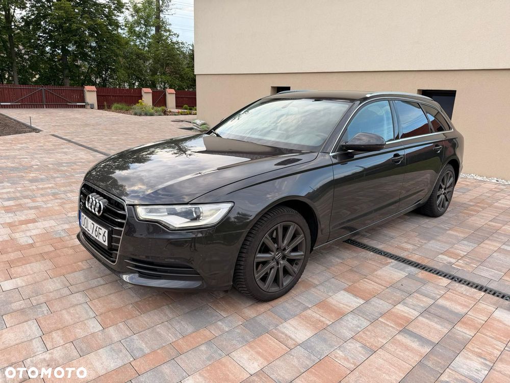 Audi A6 Avant - 1
