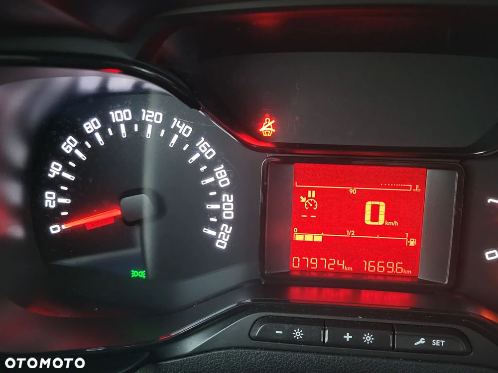 Toyota ProaceCity - 14