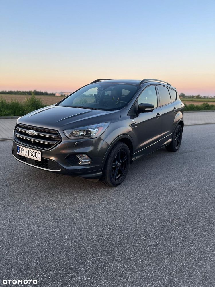 Ford Kuga 1.5 EcoBoost 2x4 ST-Line - 2