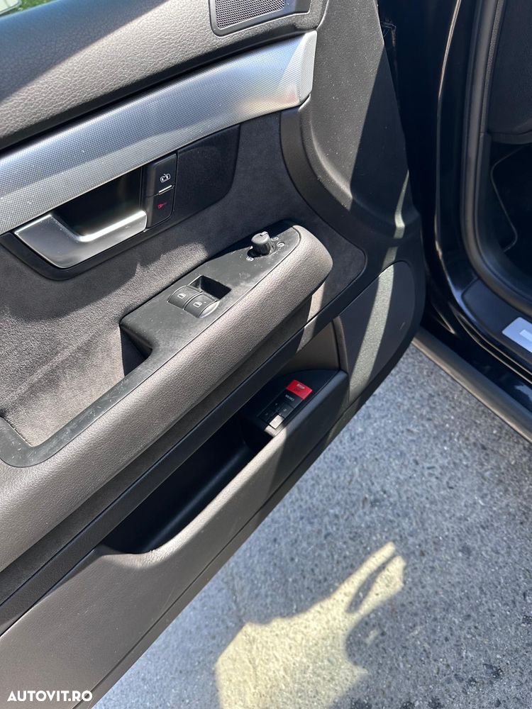 Audi A4 2.0 TDI Avant - 8