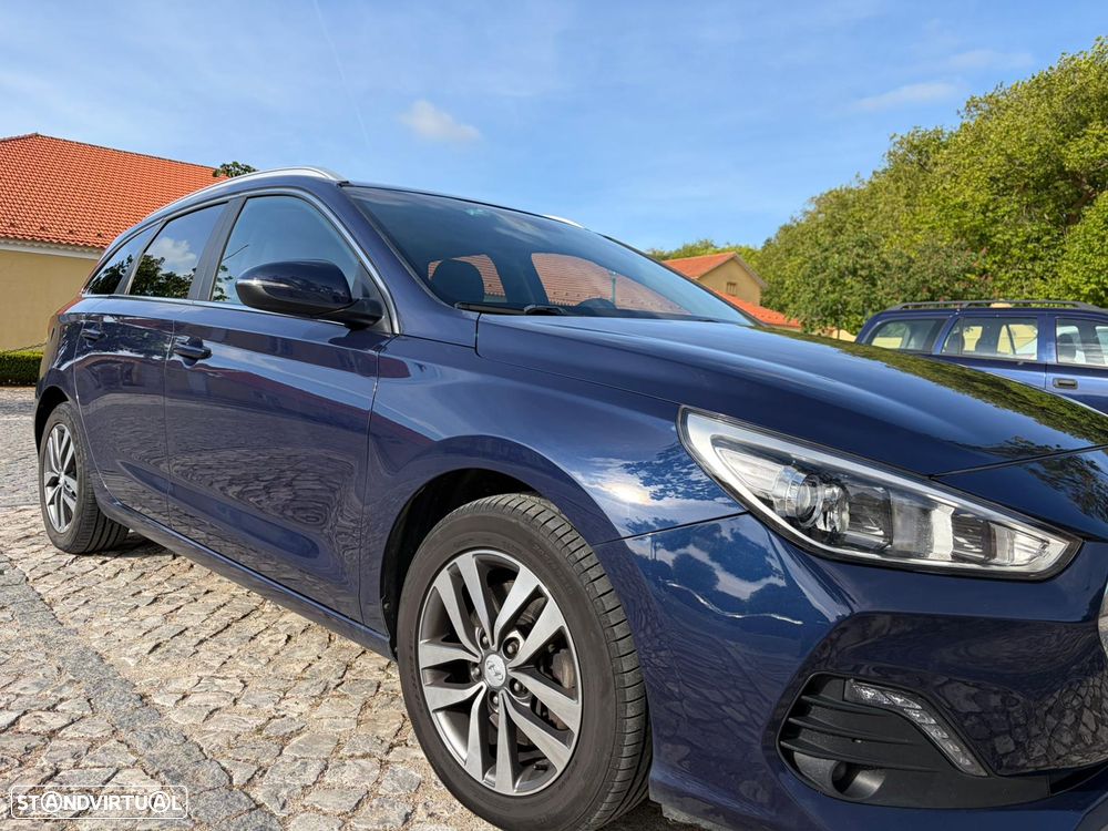 Hyundai i30 SW 1.6 CRDi Style+Navi - 14