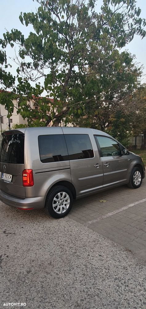 Volkswagen Caddy 2.0 TDI 4Motion Trendline - 2