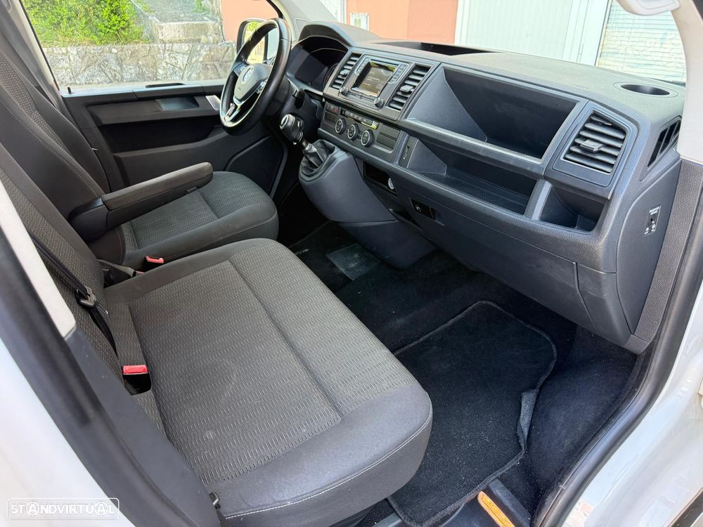 VW Caravelle 2.0 TDi BM Comfortline - 17