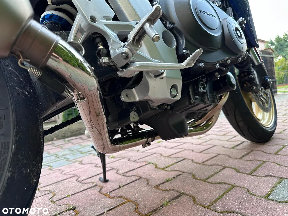 Honda CB - 21