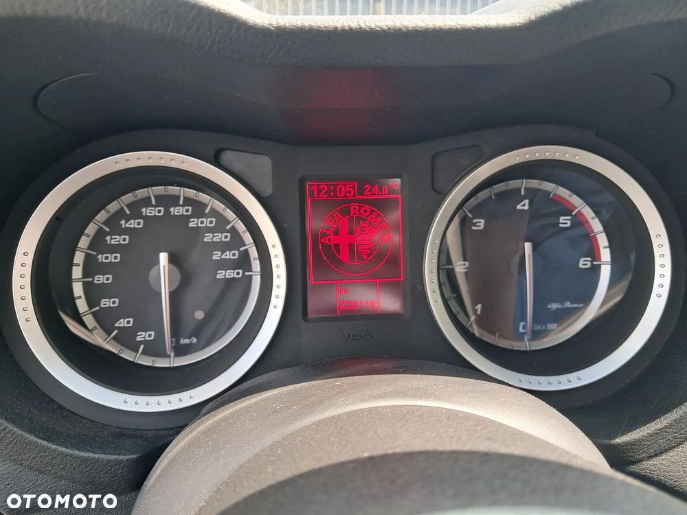 Alfa Romeo 159 1.9JTDM Q-Distinctive - 5