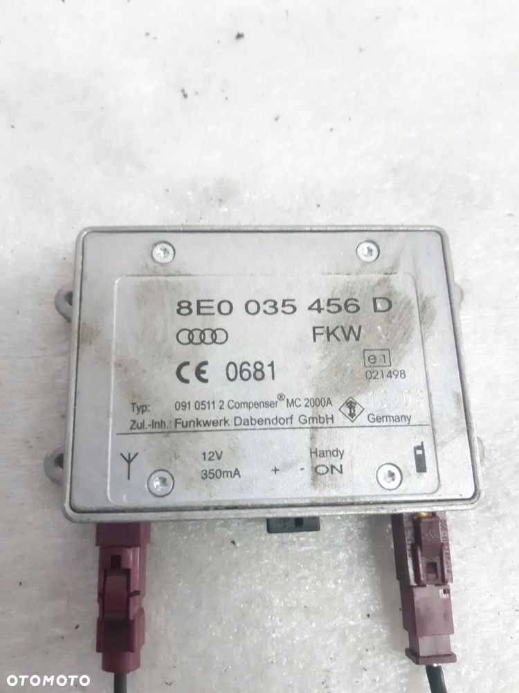 AUDI A6 C6 WZMACNIACZ ANTENOWY 8E0035456D - 3