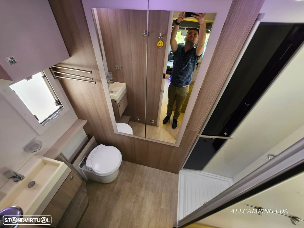 Chausson Flash Salão "Maxi Lounge+Cama de Casal Elétrica - 28