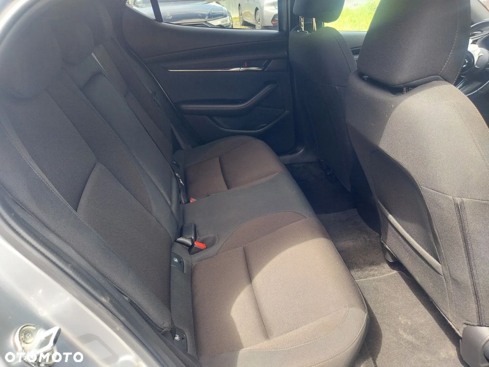 Mazda 3 - 13