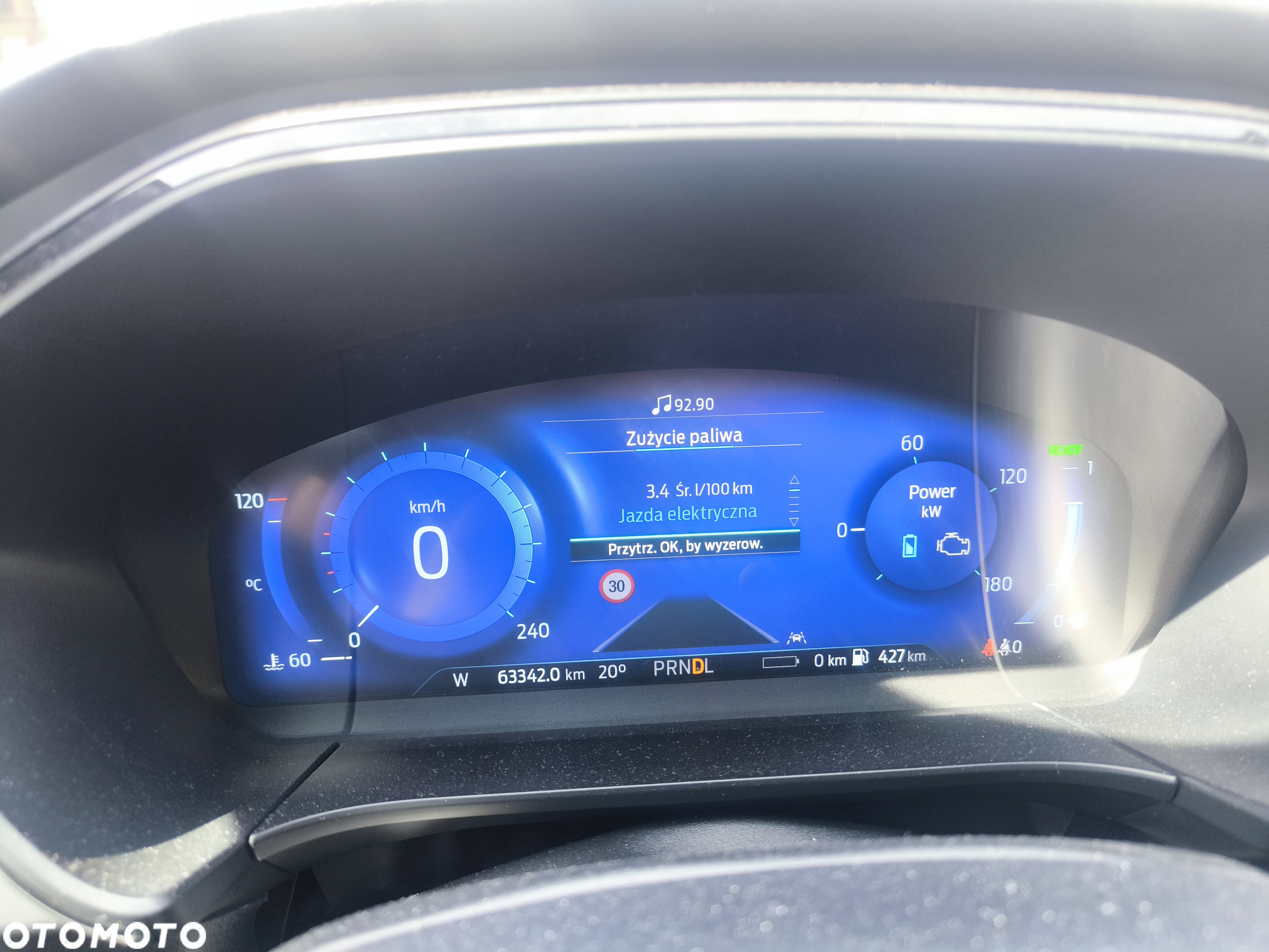 Ford Kuga 2.5P PHEV FWD ST-Line X - 17