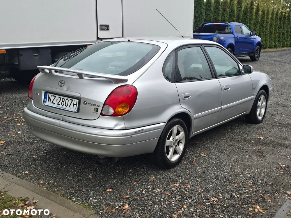 Toyota Corolla 2001 photo 4