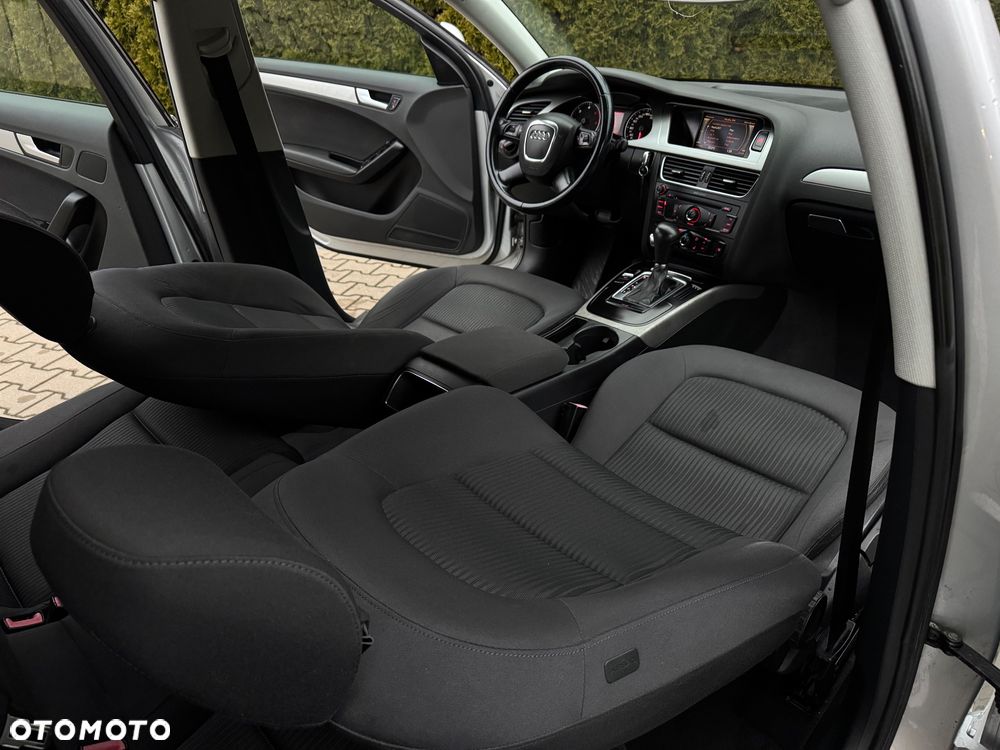 Audi A4 Avant 2.0 TDI Multitronic - 23