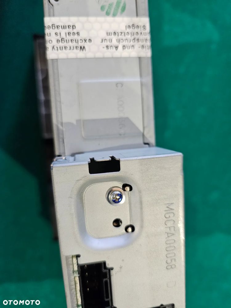 AUDI A4 B8 A5 8T ZMIENIARKA PŁYT 8T1035110C - 5