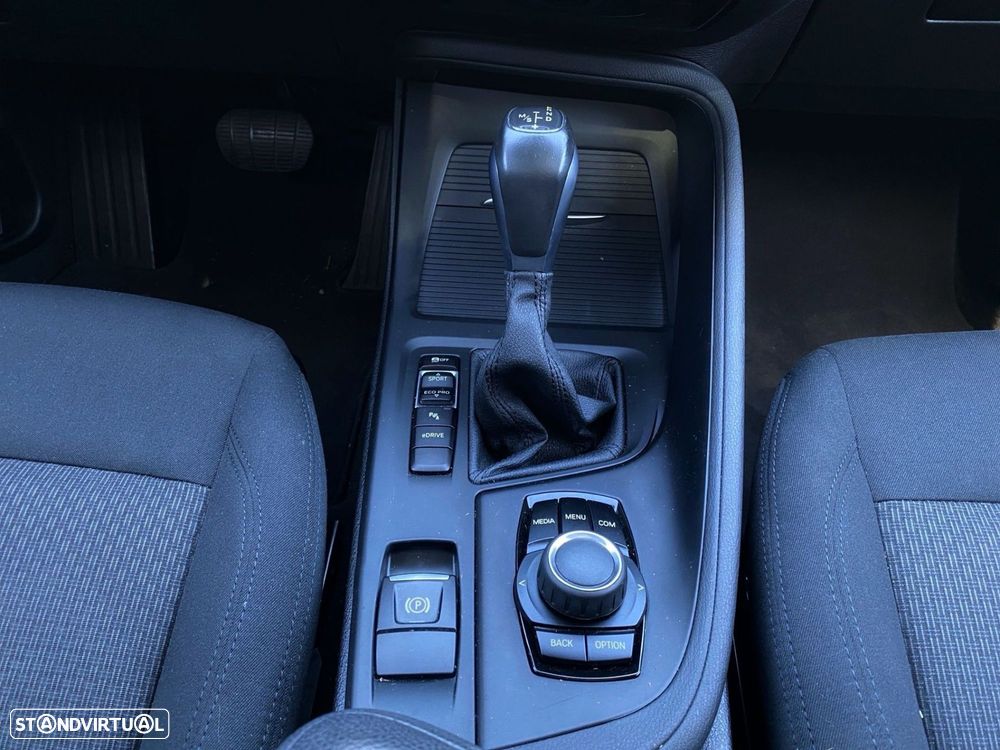 BMW X1 25 e xDrive - 12