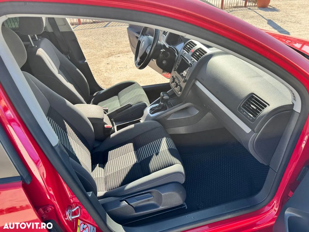 Volkswagen Golf 1.4 TSI DSG United - 14