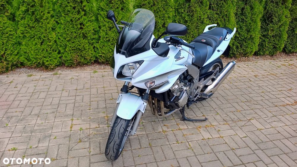Honda CBF - 3