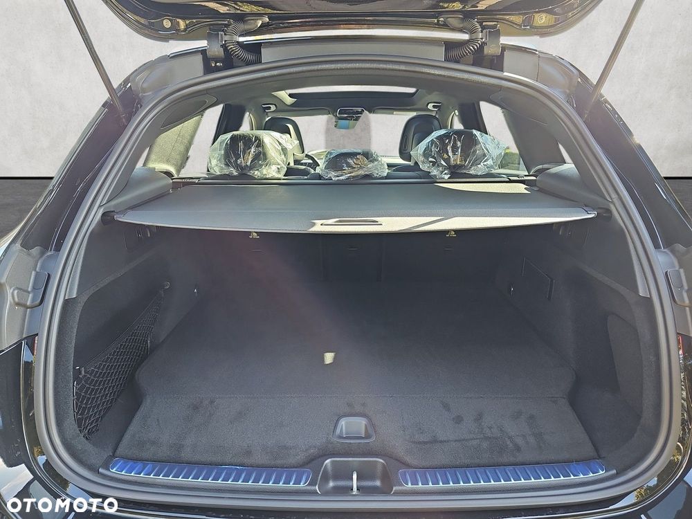 Mercedes-Benz GLC - 16