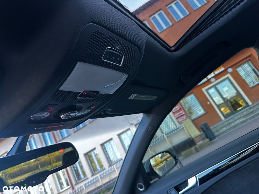 Audi A4 Limousine - 19