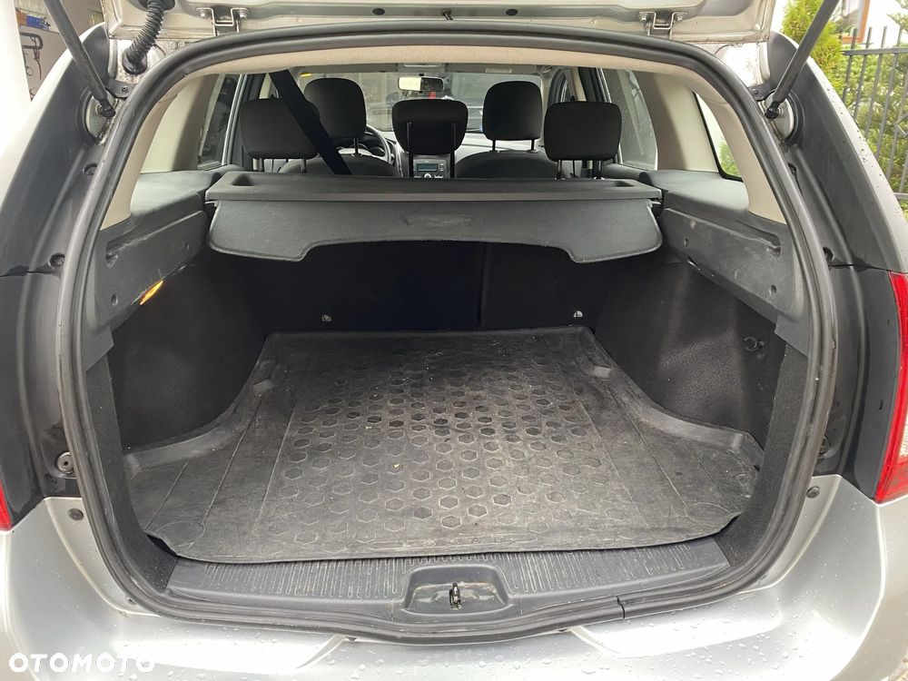 Dacia Logan 1.0 SCe Ambiance - 12