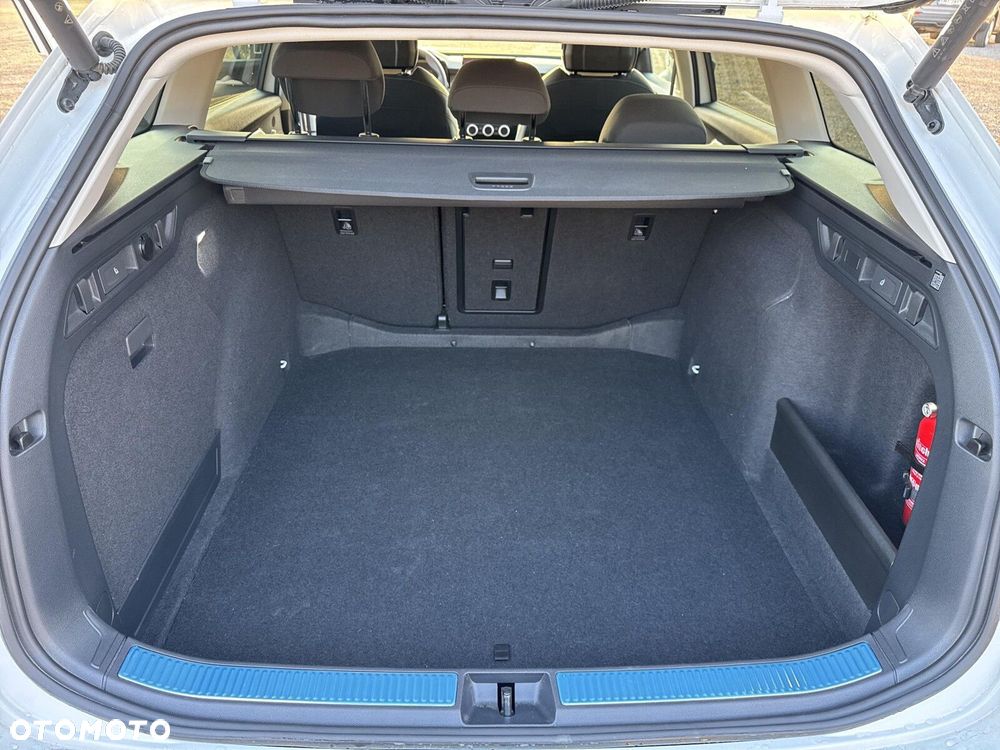 Skoda Superb 2.0 TSI 4x4 Selection DSG - 27