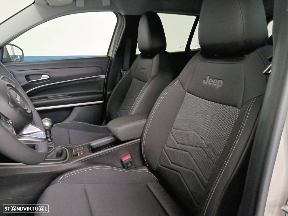 Jeep Avenger 1.2 GSE T3 Summit - 9