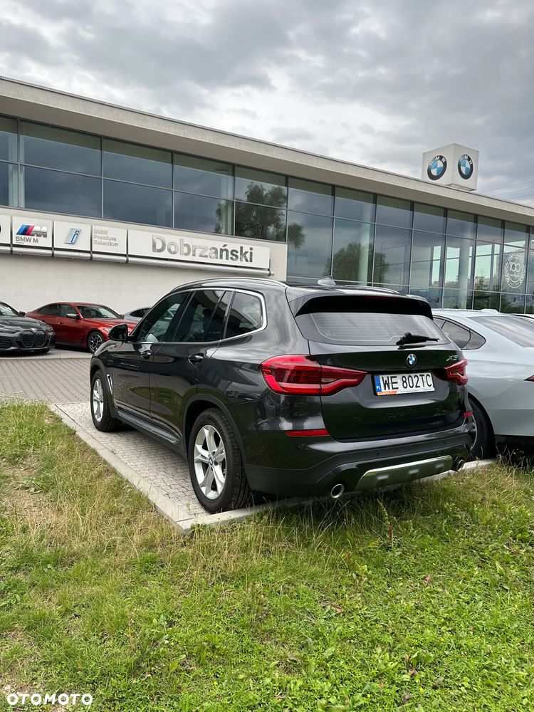BMW X3 xDrive20d Luxury Line - 12