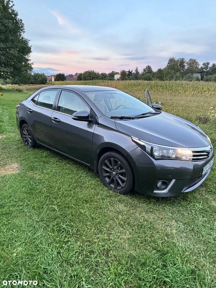 Toyota Corolla 1.6 Premium - 6