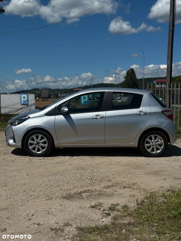 Toyota Yaris 1.0 Premium EU6 - 9