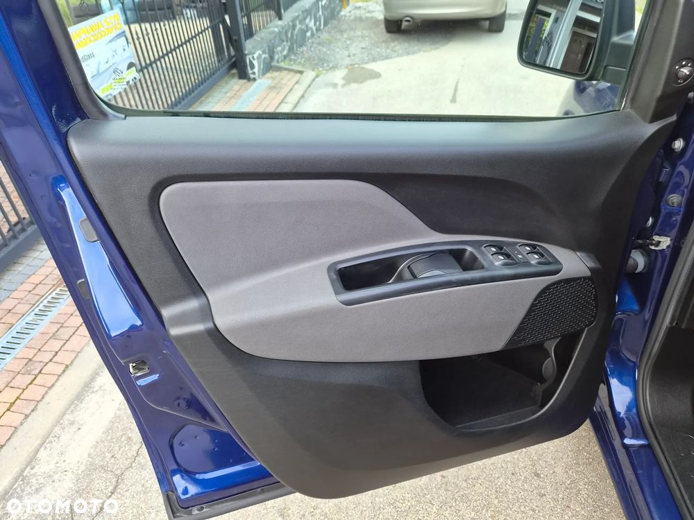 Fiat Doblo 1.4 T-Jet 16V First Edition - 14