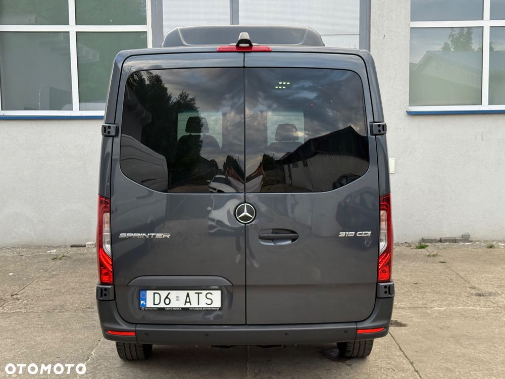 Mercedes-Benz Sprinter - 8