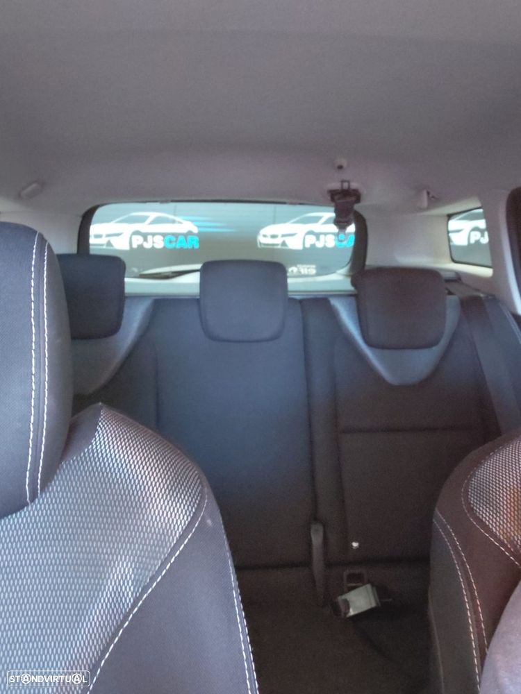 Renault Clio Sport Tourer 1.5 dCi Dynamique S - 20